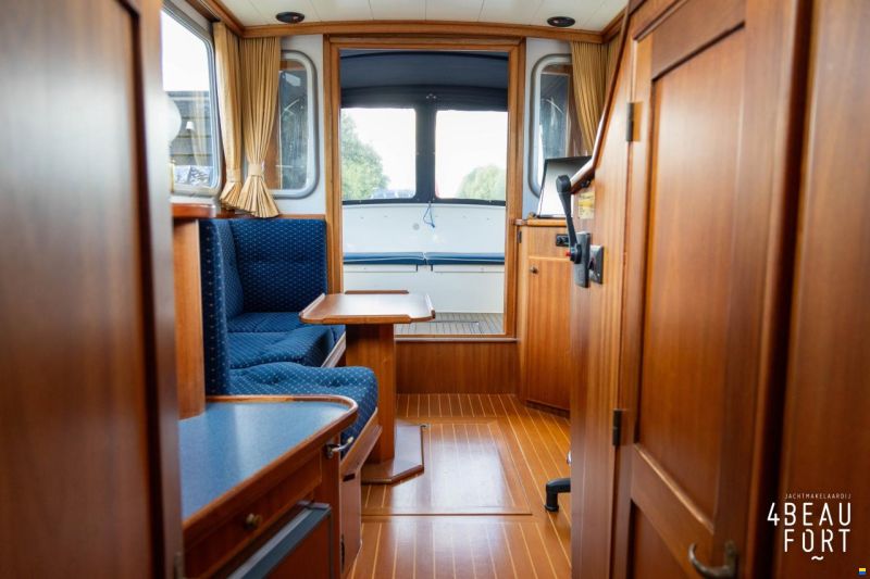 Jetten Bully 800