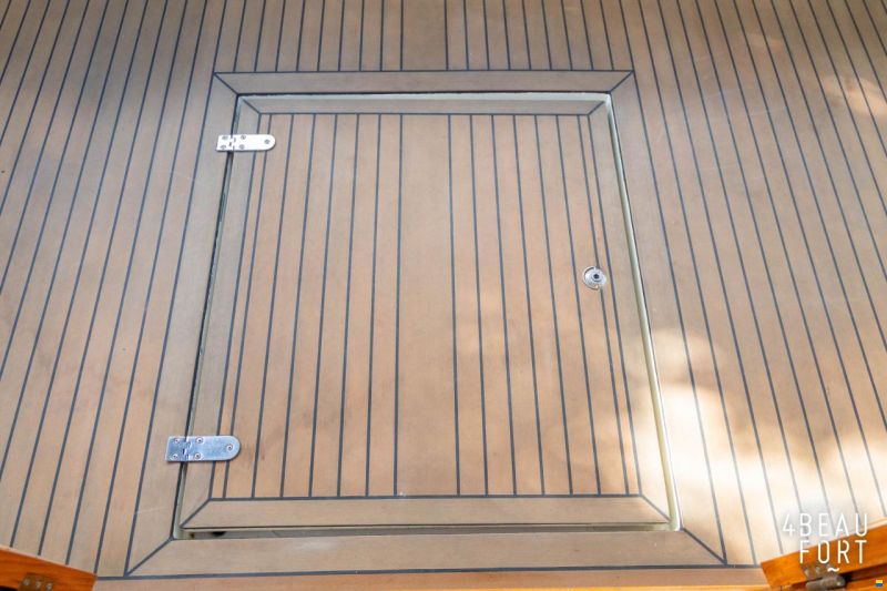 Jetten Bully 800