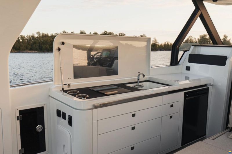 Quarken 35 Sport Tourer