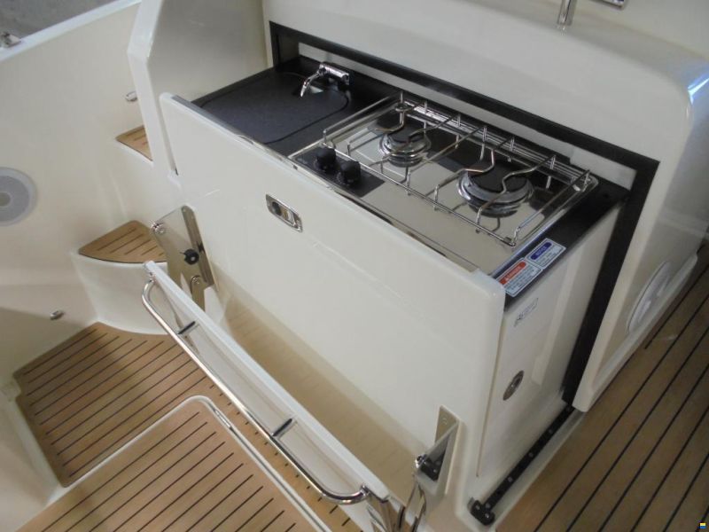 Quicksilver Activ 875 Sundeck mit 400PS