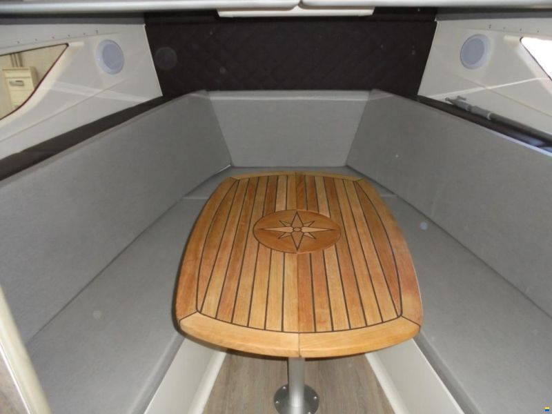 Quicksilver Activ 875 Sundeck mit 400PS