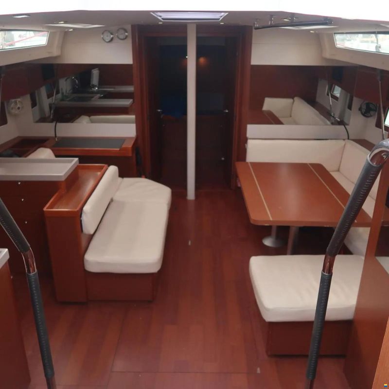 Beneteau Oceanis 51.1