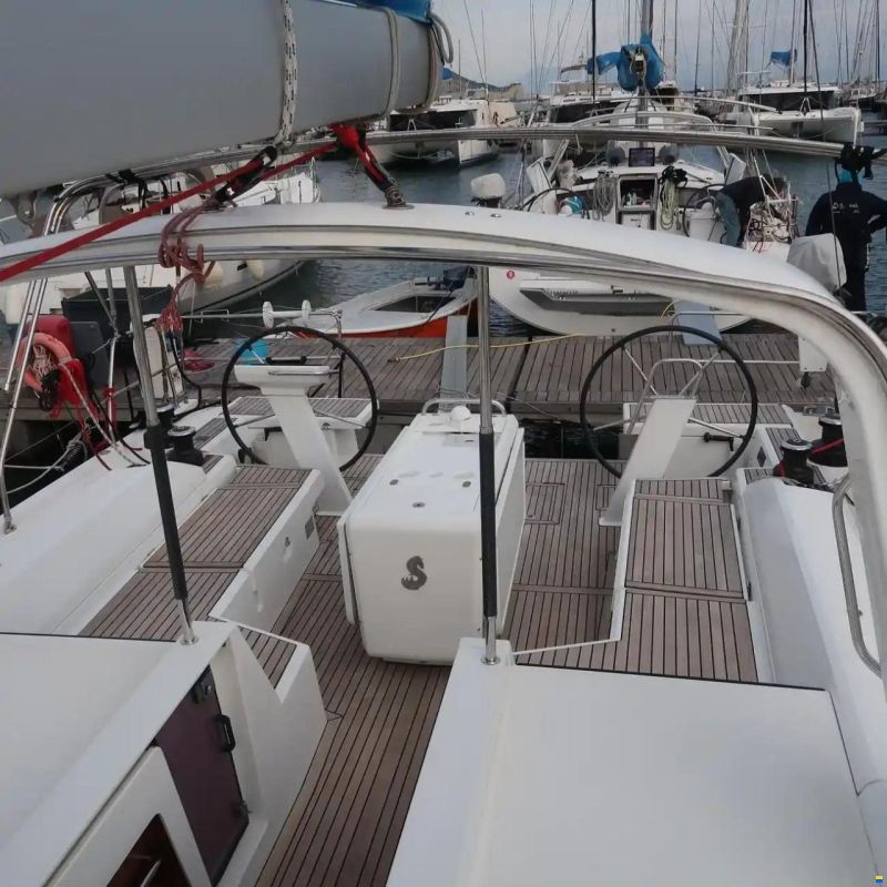 Beneteau Oceanis 51.1