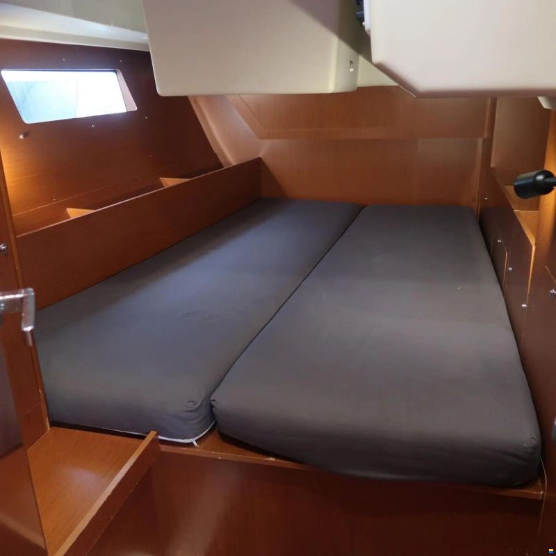 Beneteau Oceanis 41.1