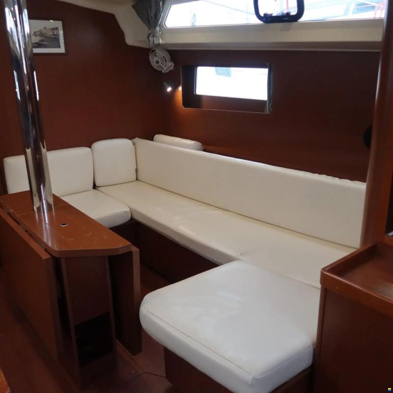 Beneteau Oceanis 41.1