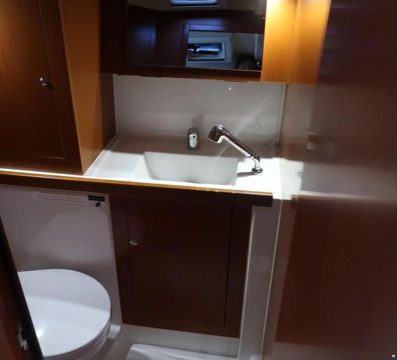 Beneteau Oceanis 41.1