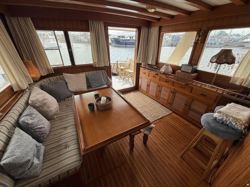 Blue ocean 50