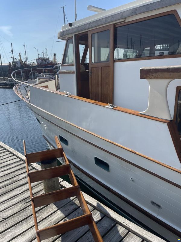 Blue ocean 50