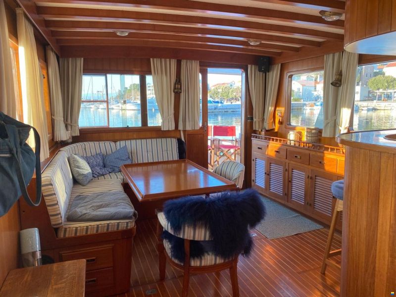 Blue ocean 50