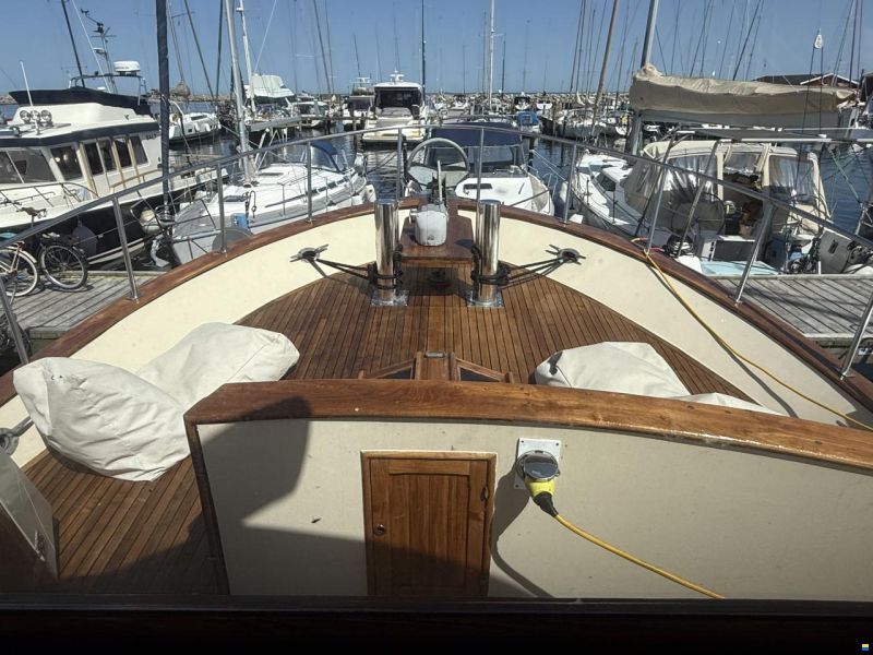 Blue ocean 50