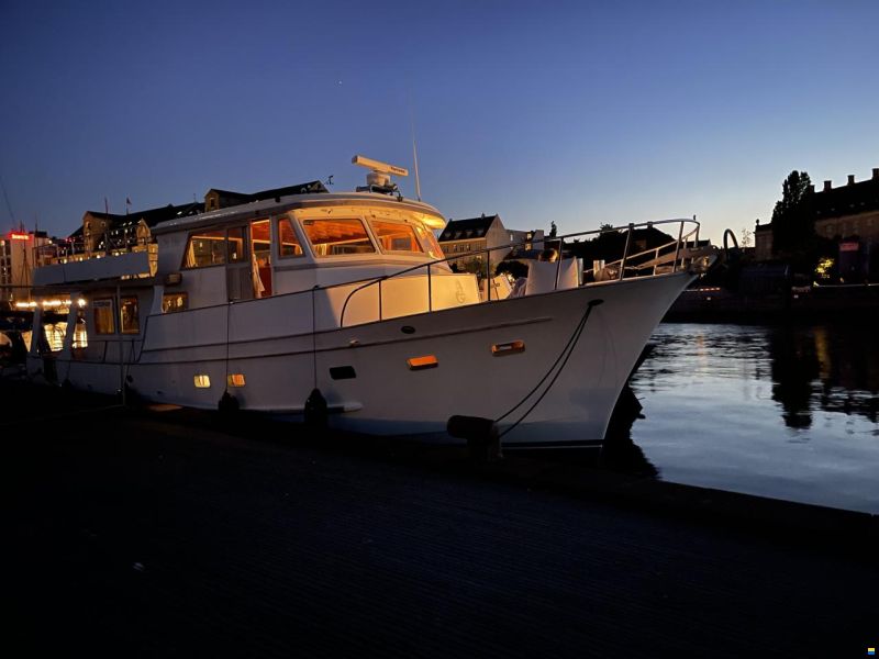 Blue ocean 50