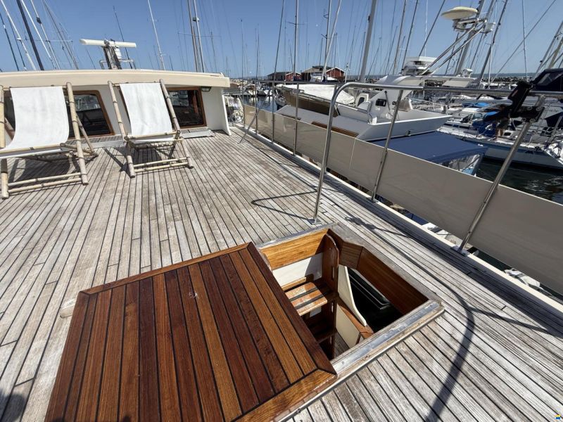 Blue ocean 50