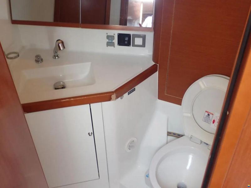 Beneteau Oceanis 46.1
