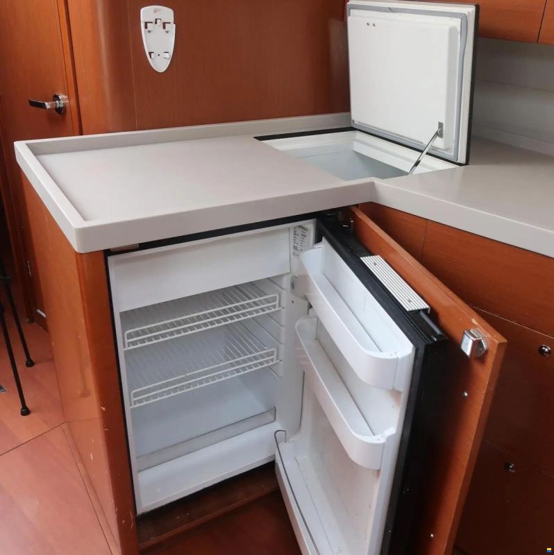 Beneteau Oceanis 46.1