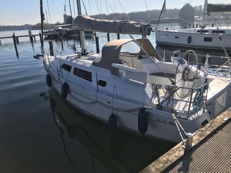 Hanse 325