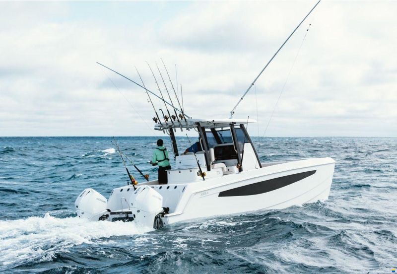 AQUILA 28