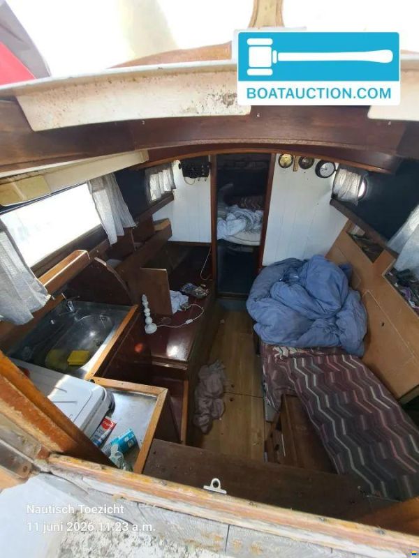 Kajuitzeilboot 860