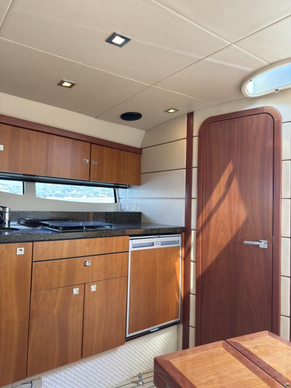 Sunseeker Superhawk 43