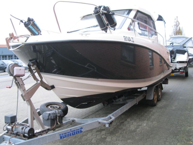 Quicksilver Activ 675 Weekender m/Mercury F150 hk XL
