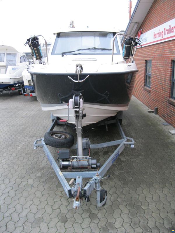 Quicksilver Activ 675 Weekender m/Mercury F150 hk XL