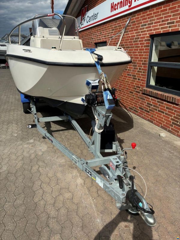 Quicksilver 555 Open m/Mercury F150 hk EFI 4-takt og