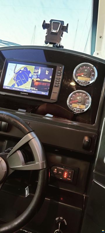 Quicksilver 675 Weekender m/Mercury F150 hk Pro XS X
