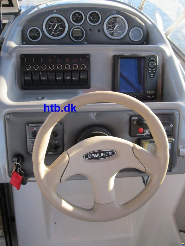 Bayliner 2855 m/Mercruiser 7,4L 330 hk