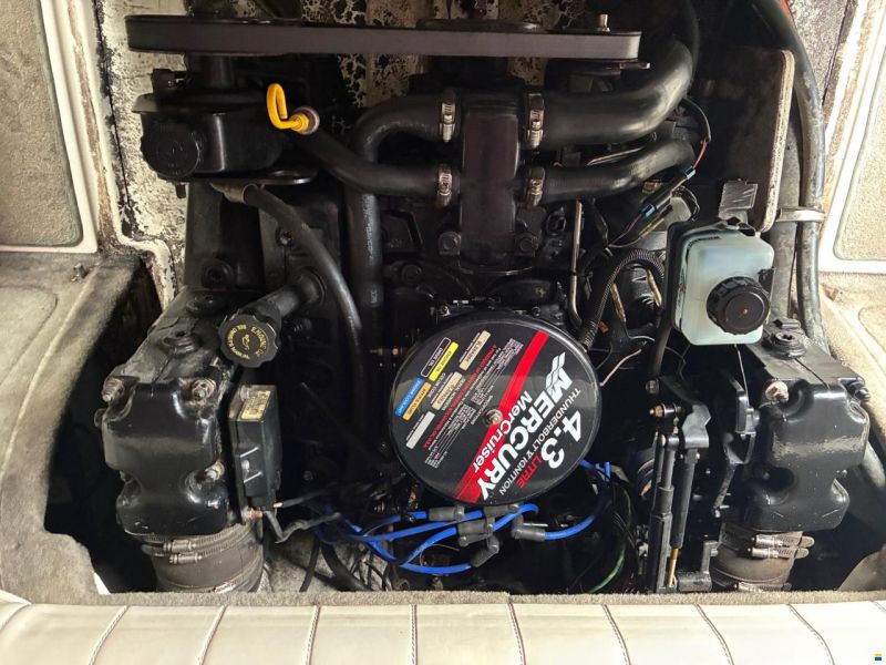 Maxum 1900SC m/Mercruiser 4,3L V6