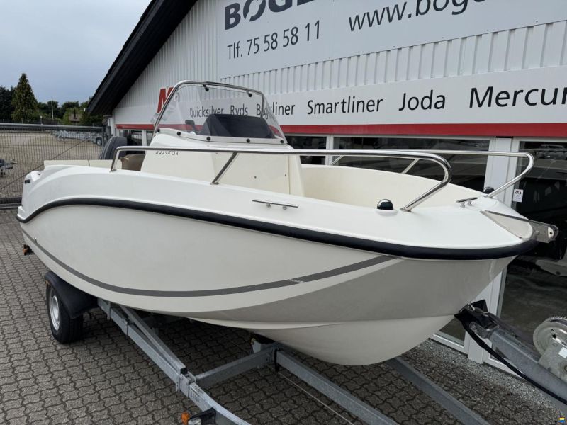 Quicksilver Activ 505 Open med F80 Mercury-EFI 4 tak