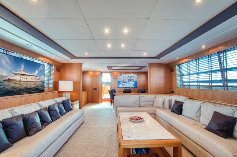 Falcon Yachts 91