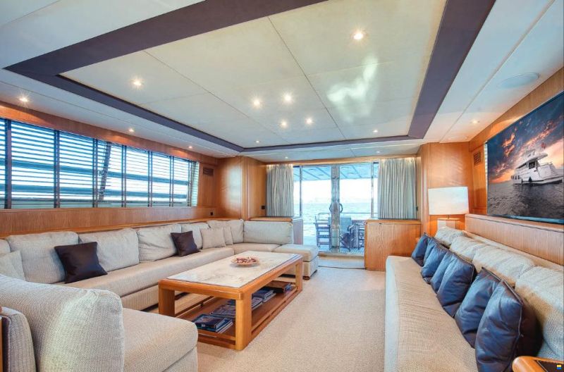 Falcon Yachts 91