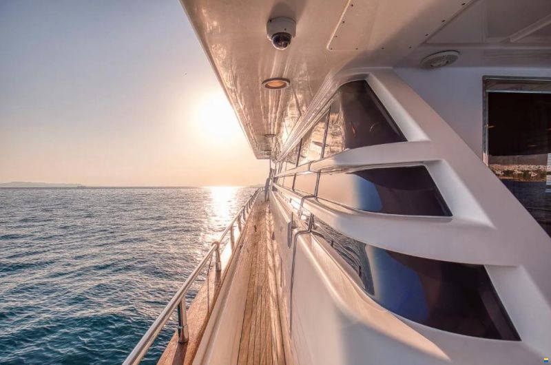 Falcon Yachts 91