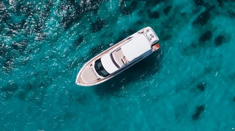 Ferretti 500