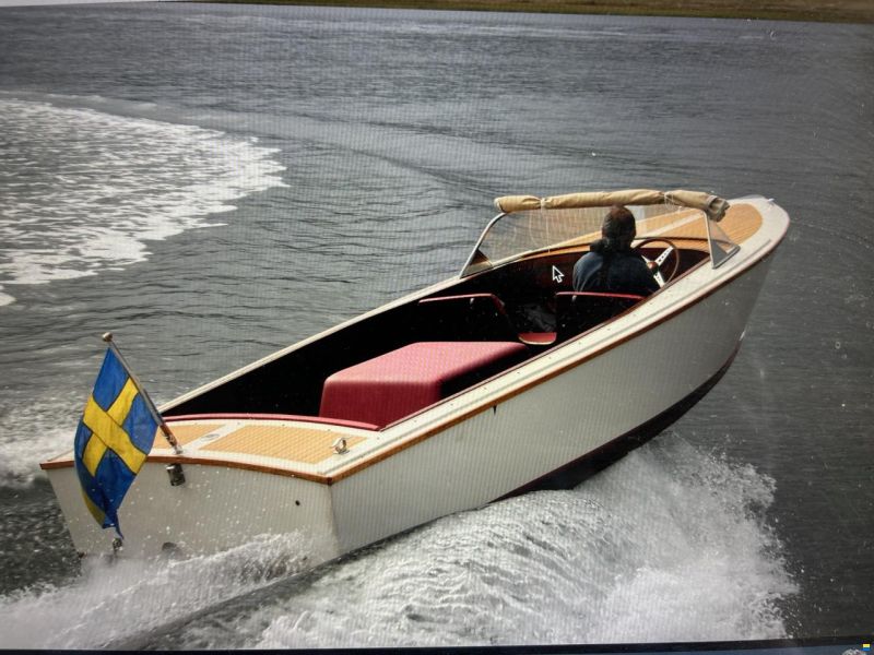 Chris Craft