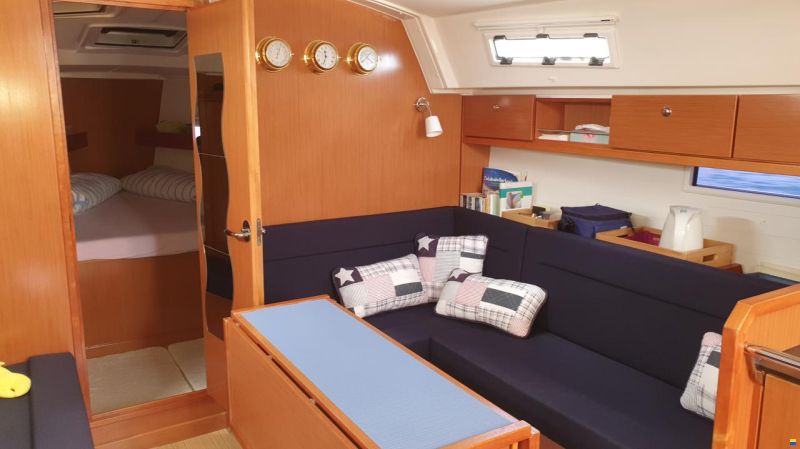 Bavaria CRUISER 36
