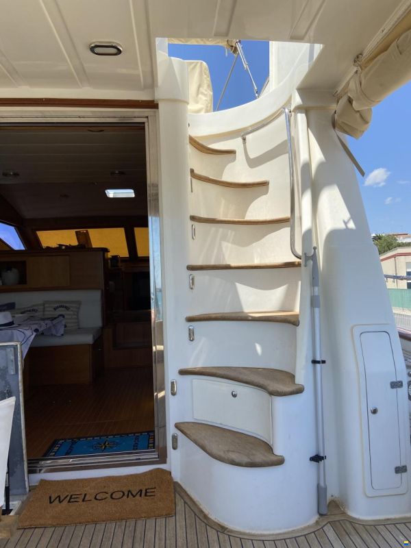 Piantoni 53 Fly