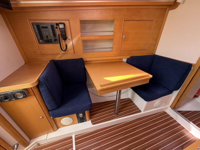 Hanse 342
