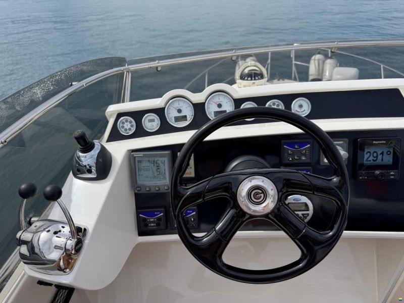 Galeon 390 Fly