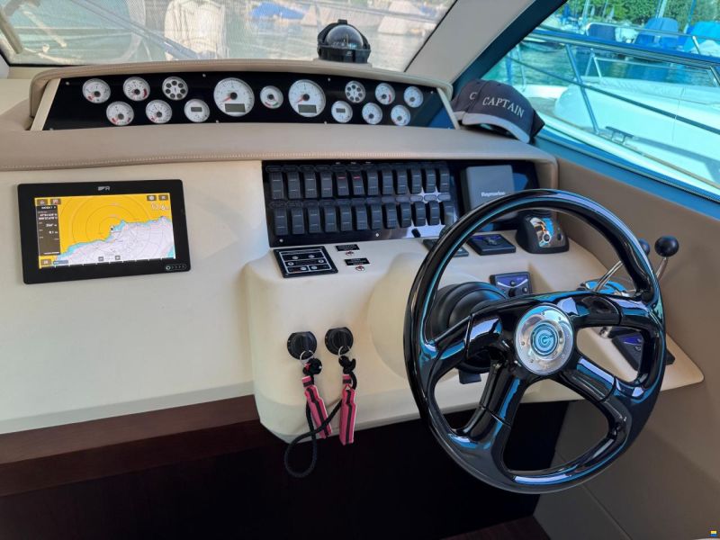 Galeon 390 Fly
