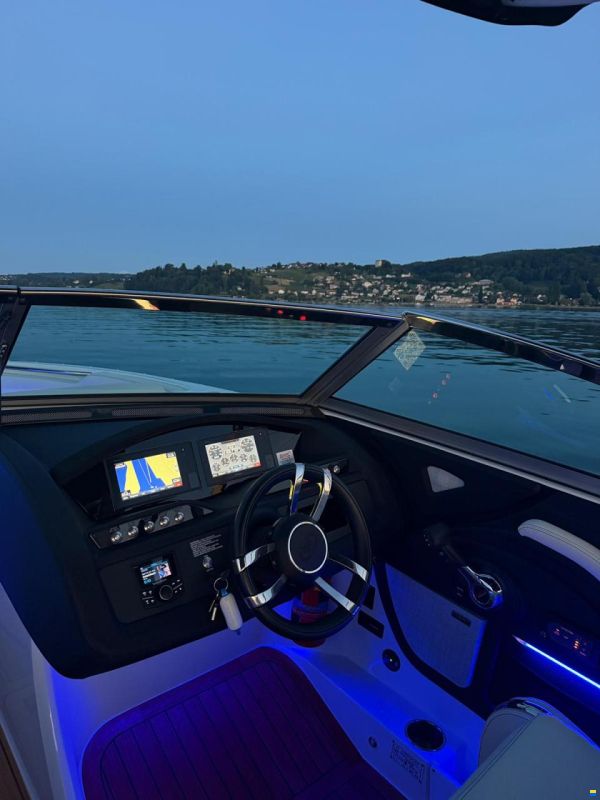 Cobalt R7 WSS