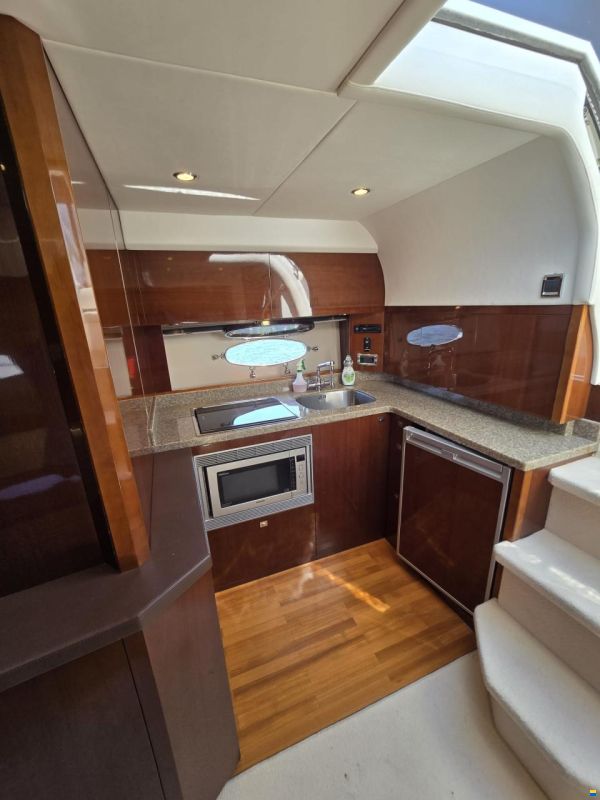 Princess V 42 Hartop