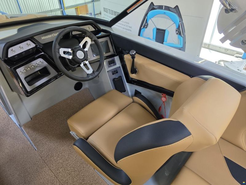 MasterCraft NXT20