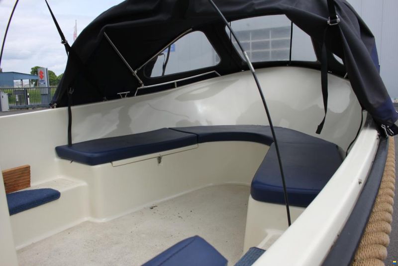 Yacht Service SP. z o.o. Nicki Sloep 530