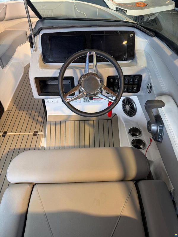 Regal LS4