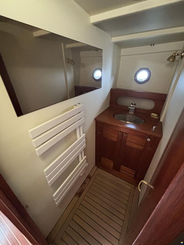 Mystic 50