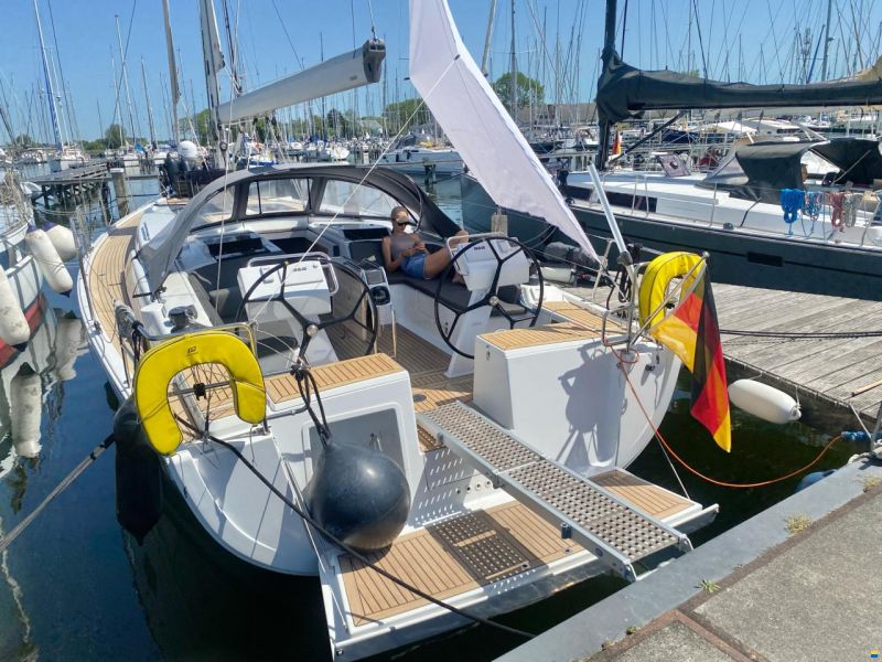Hanse 455