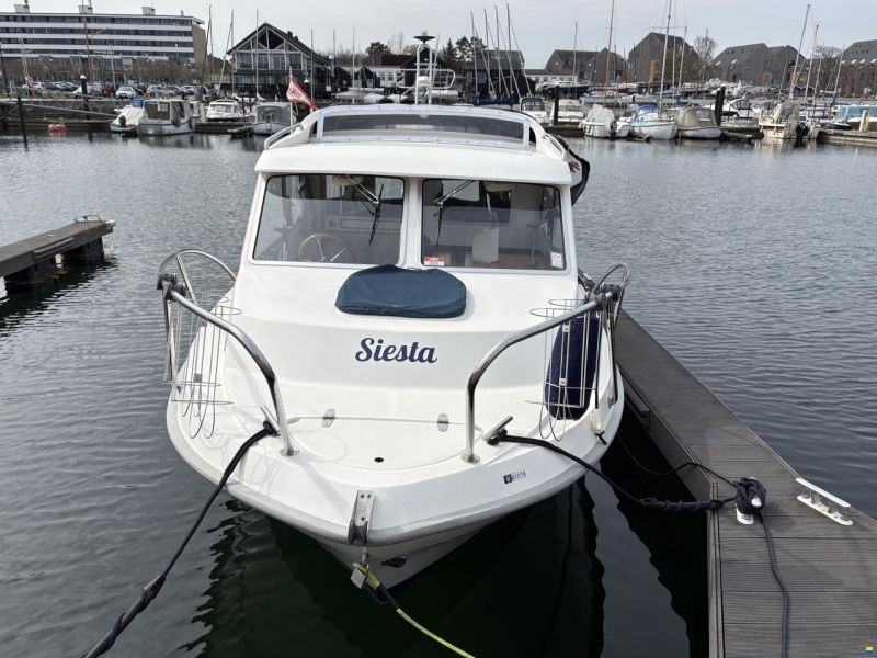 Bella 703