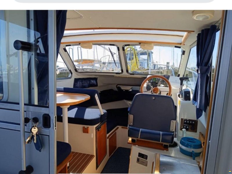 Bella 703