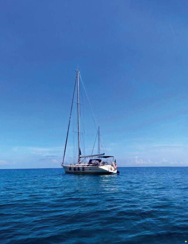 Bavaria 44