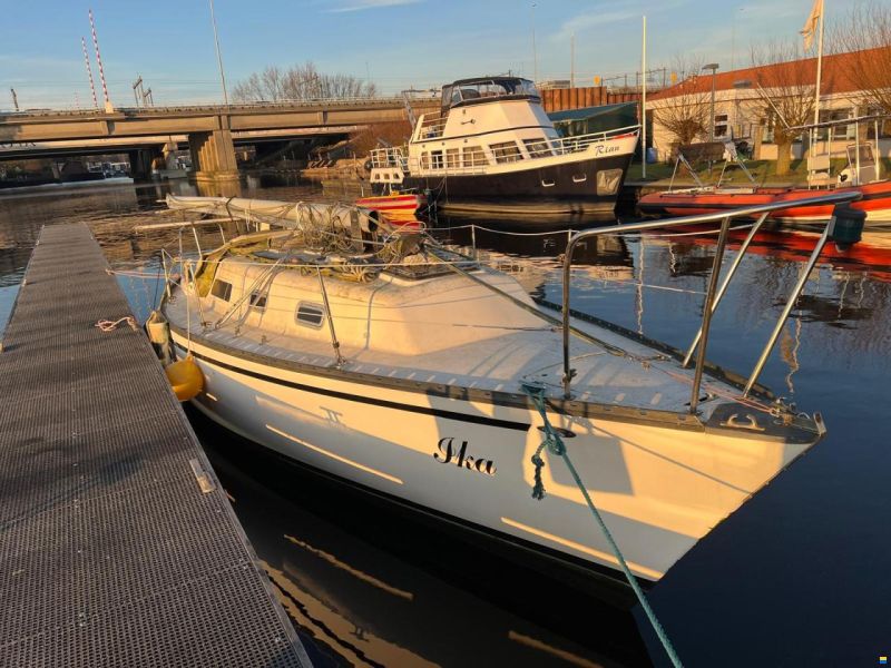 Hunter 30